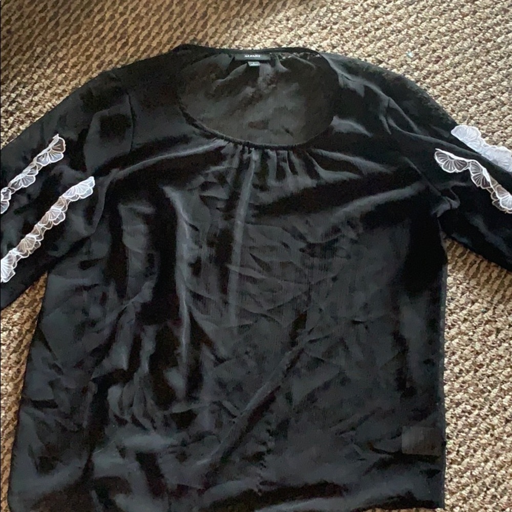 Black sheer Large Top, Flower sleeves
